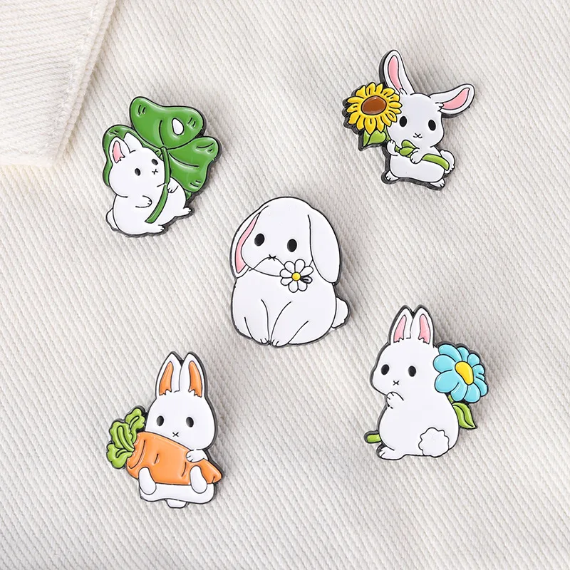 Big-eared Rabbit Enamel Pins Custom Cute Docile Animals Brooch Lapel Badge Bag Cartoon Jewelry Gift for Friends