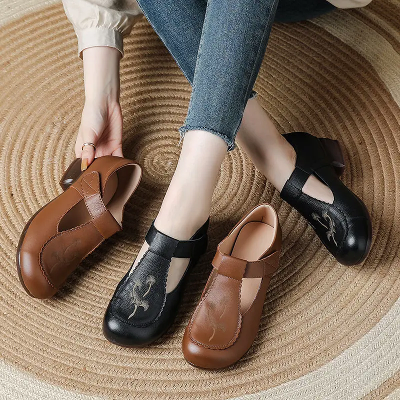 

Latest real leather pumps shoes women's autumn low heels comfortable hook loop shoes woman round toe T strap pumps ladies pumps