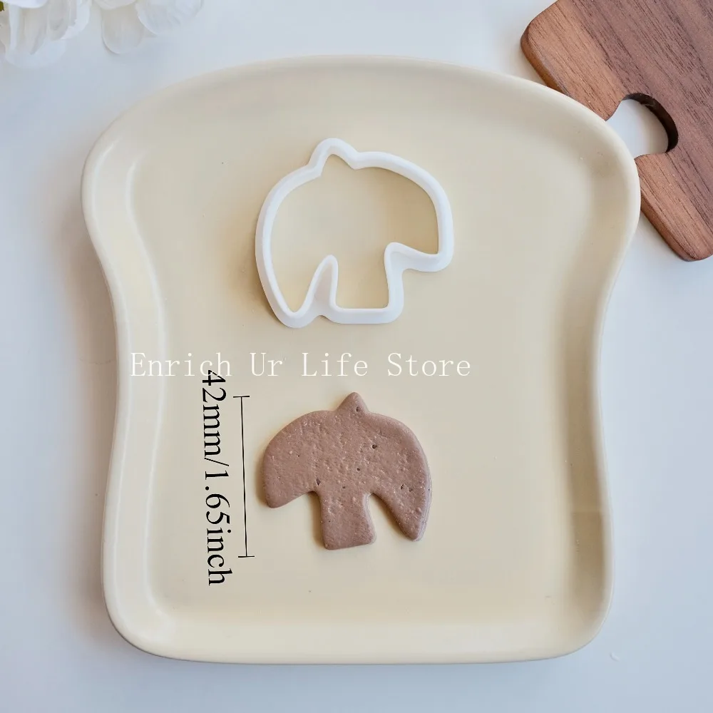 Retro Animals Cutter Flying Birds Swallows Peace Dove Cookie Cutter Plastic Biscuit Molds Home Baking Tools