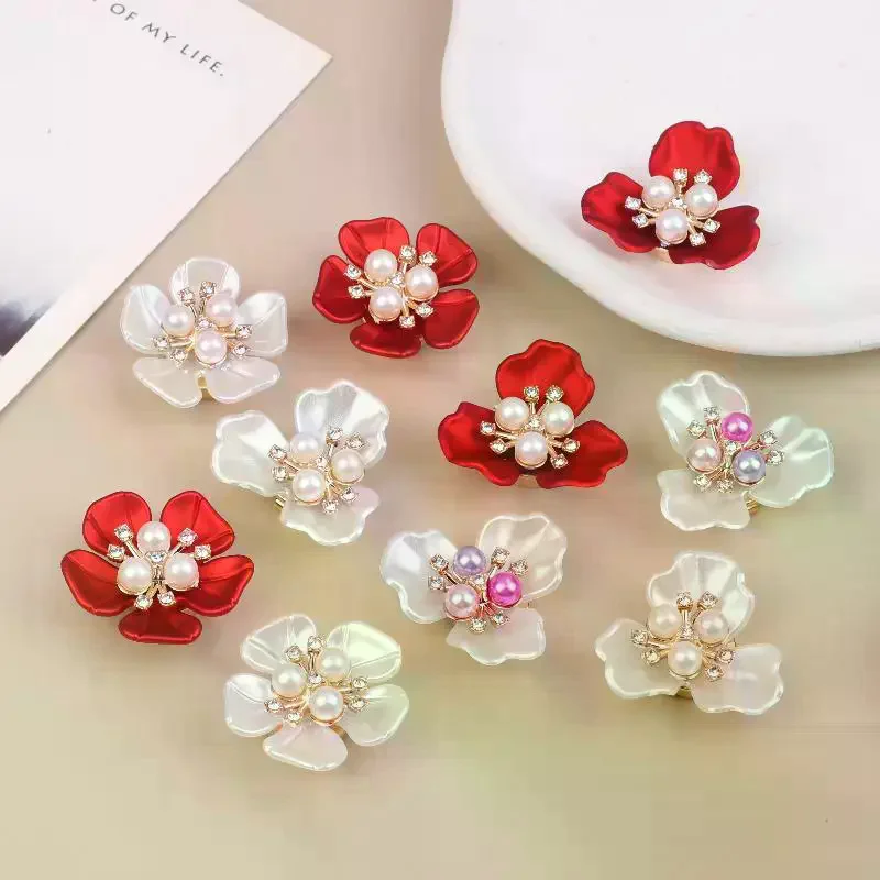2pcs Shirt Button Covers Floral Buttons Seamless Sewing Clip Decorative Shirts Dresses Fashion Button Clips Clothing Accessory
