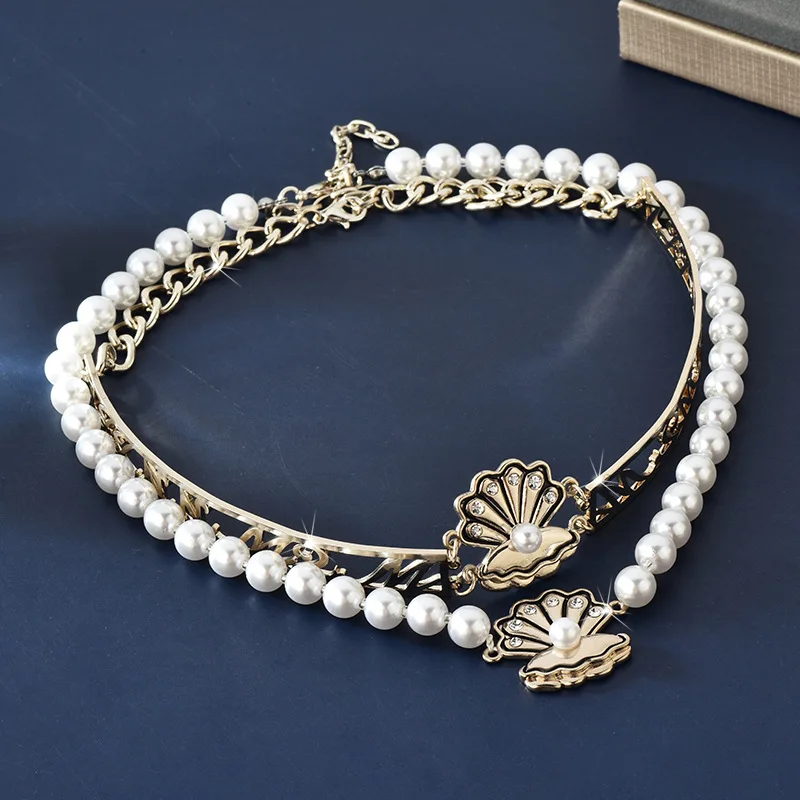 Niche design, simple and light luxury, matte retro totem, metal tie, necklace