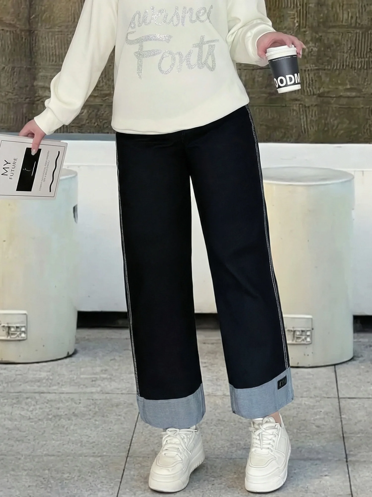 

High Waist Slimming Spring Denim Pants for plus Size Women Straight Leg Drapey Versatile Jeans Commute Style Cotton Blend