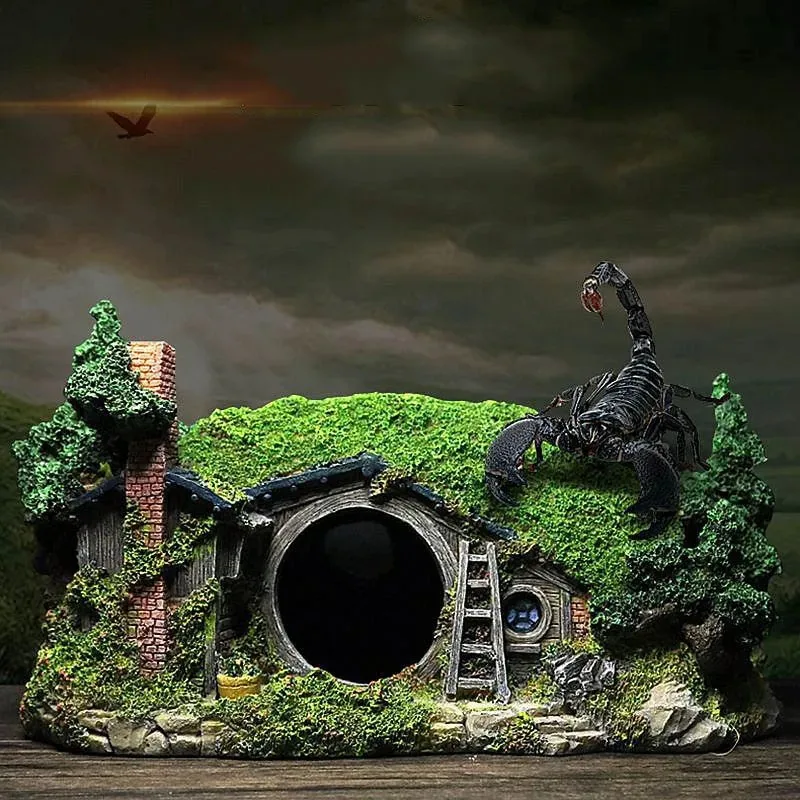 Resins hobbits castles shelter houses aquarium decorations Tree houses landscaping Castle resin hobbit house