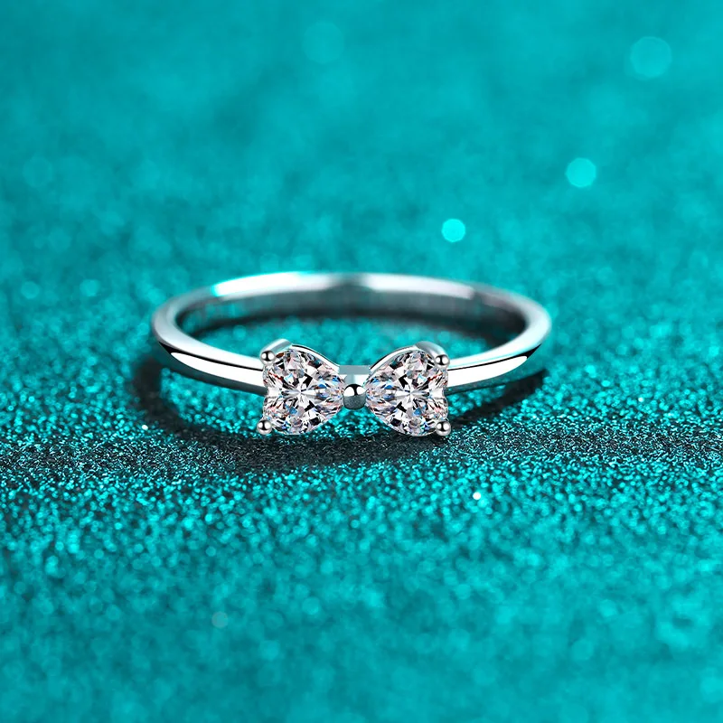 

PT950 Platinum Ring Women's 60-point Moisanite Heart-Signed Ring European and American Elegant and Noble Platinum Diamond Ring