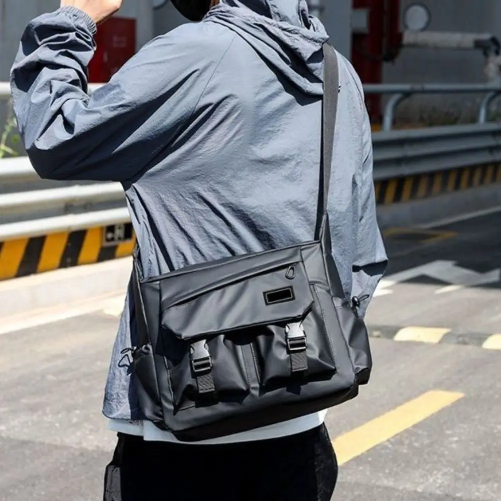

Large Capacity Men Crossbody Bag Japanese Style Square Casual Messenger Bag Lightweight Harajuku Single Shoulder Bag Outdoor