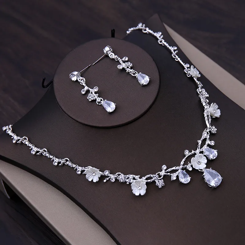 Luxury Silver Color Bridal Headwear Rhinestone Tiaras Pageant Crowns Wedding Headpiece Alloy Women Earring Necklace Jewelry Sets