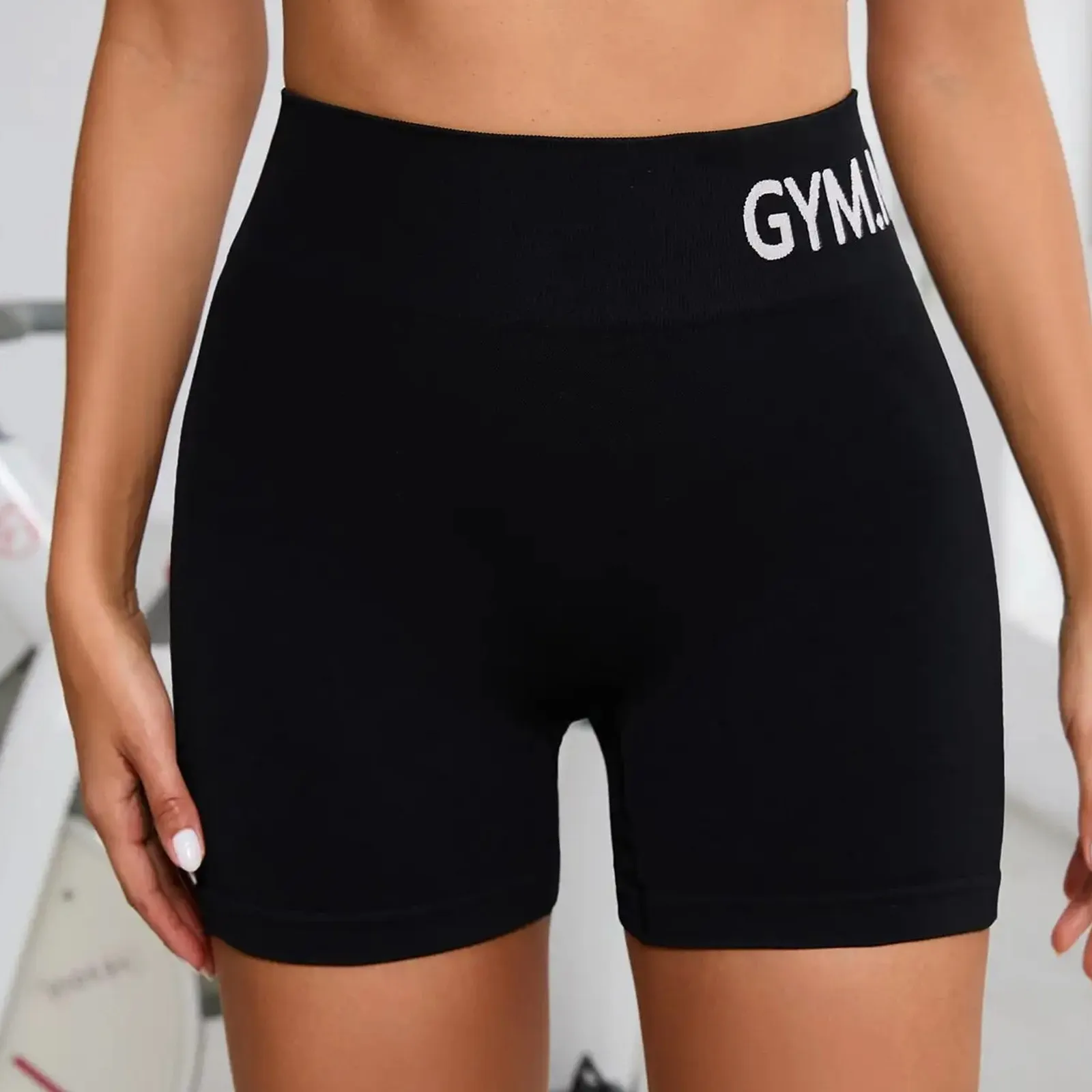 新しいシームレスな女性用ヨガショーツ、ハイウエスト、ヒップアップ効果のある伸縮性のあるスポーツショーツ、ジムエクササイズ用ニットレギンス