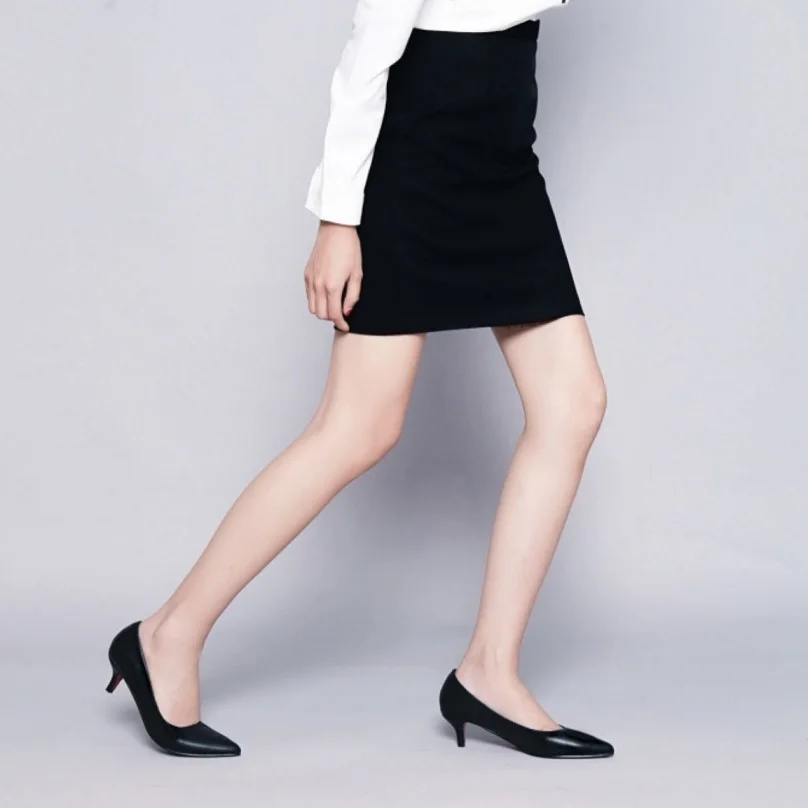 

Pointed Head Flight Attendant Thick and Slim Heels Professional Work Uniform' Shoes Paired with Skirts Black Work Shoes Women