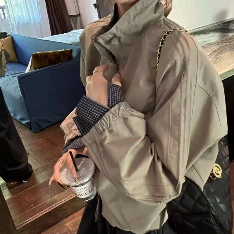 

Design Sense Grid Splicing Short Jacket for Women, Autumn 2025 New Fashion Versatile Slimming Top