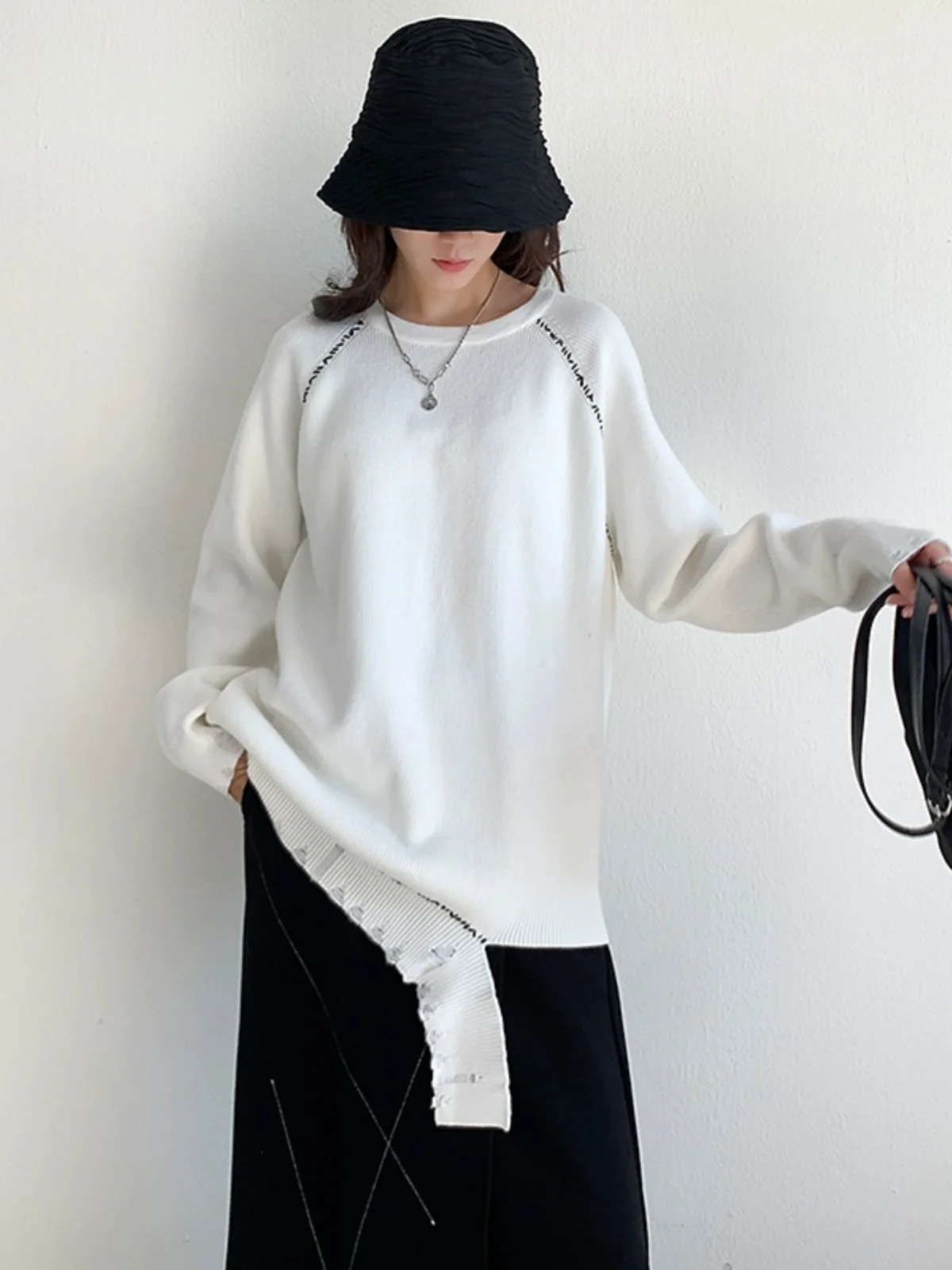 

Loose Long Sve Knitted Sweater Hollow out Design Autumn Winter New Sle round Ne Pullover Wool Blend Faionable Women'...