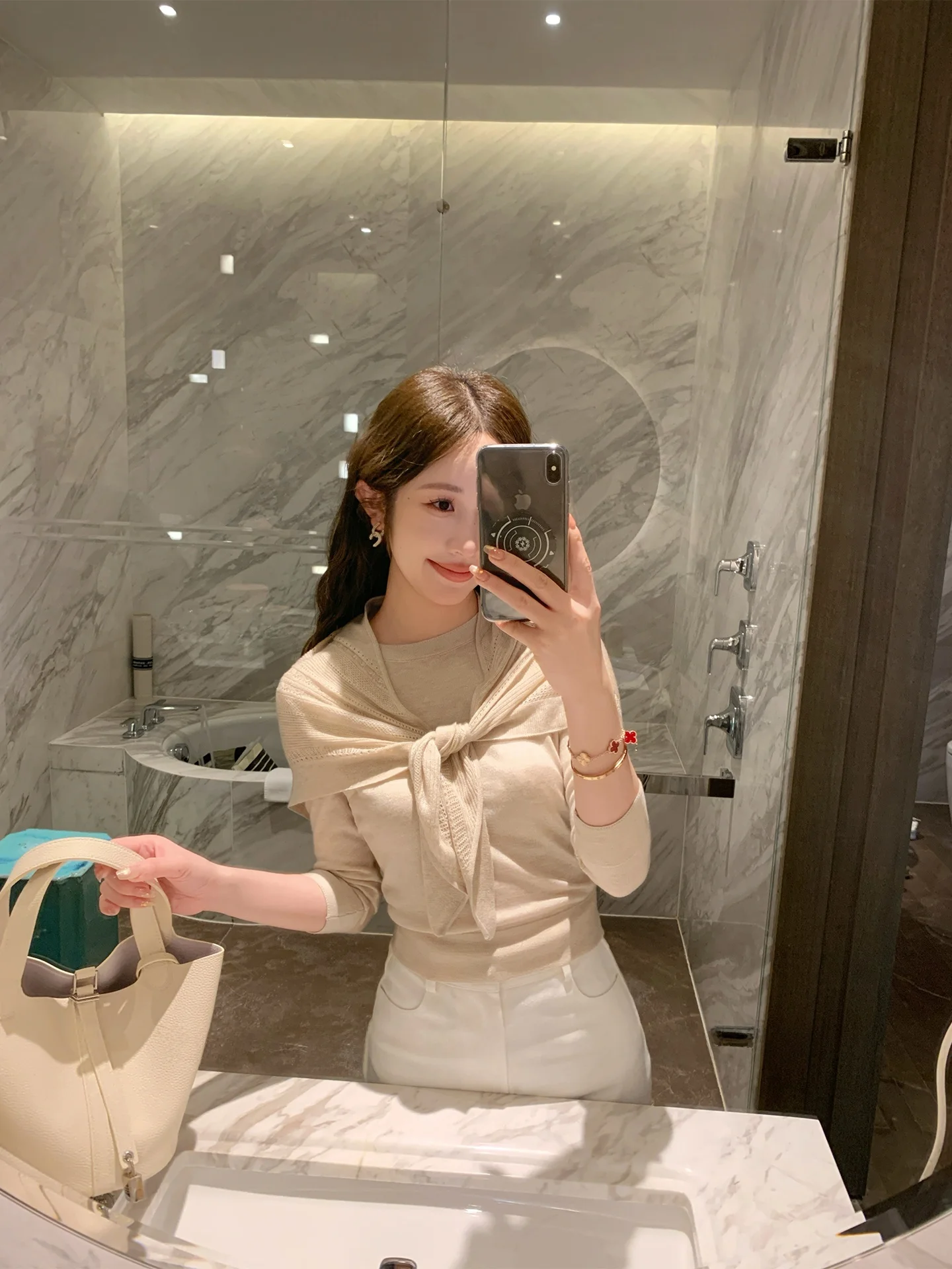 

Ladies Stylish round Neck Knitted Sweater Summer New Arrival Shoulder Length Sleeve Nylon Fabric Comfortable Fit Commute Suit...