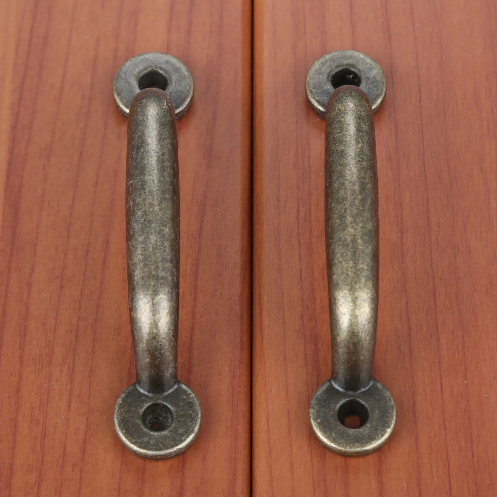 4Pcs Antique Pull Handles for Drawer Cabinet Door Wooden Chest Box Metal Drawer Pulls Handles Wardrobe Pulls Knob 90*17mm +Screw