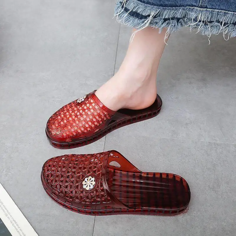 Crystal Head Summer Slippers Transparent Breathable Hollow out Wear Resistant Bath Room Bathing Flat Bottom Anti Slip Slippers