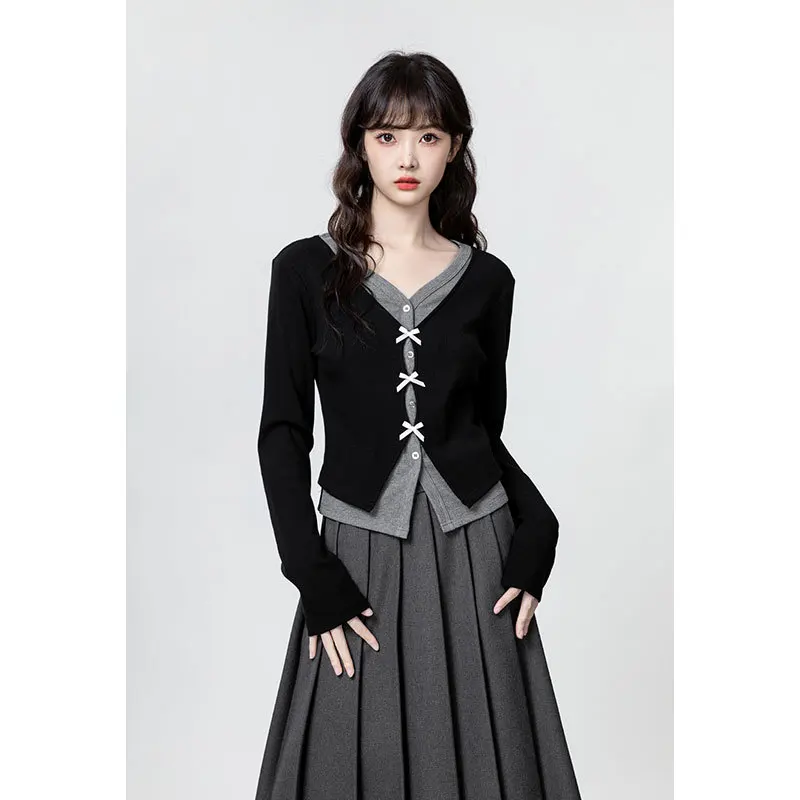 Two-piece Splicing V-neck Long-sleeved T-shirt Early Autumn Slim-fitting and Thin Skirt Two-piece Set