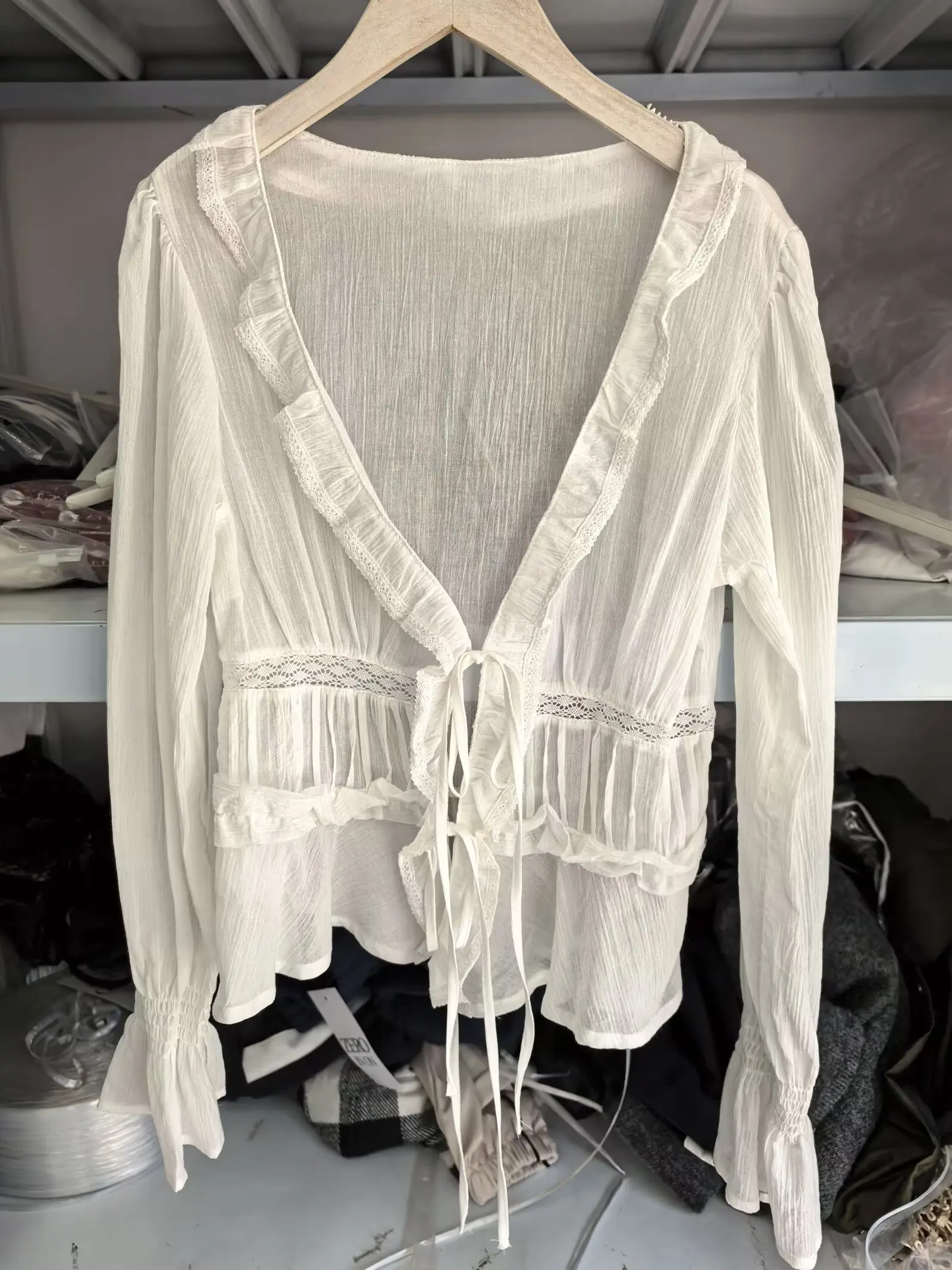 

WOMAN 2026 Summer New Fashionable Casual Thin Embroidered Layered Decorative Tulle Top Shirt Retro Versatile Women's Top Mujer
