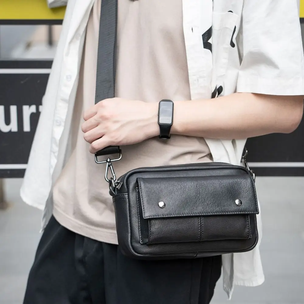 

Fashion PU Shoulder Bag Men Casual Adjustable Shoulder Strap Leather Crossbody Bag Men Zipper Streetwear Mobile Phone Bag Male