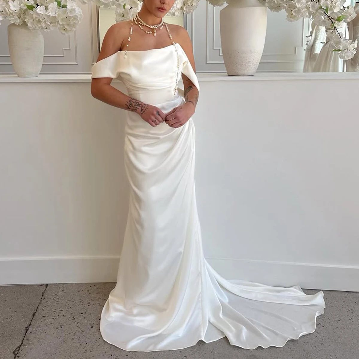 

Elegant Mermaid Pleated Wedding Dresses For Women Long Vestidos Novia Sheath Satin Off Shoulder Bridal Party Gown For Bride