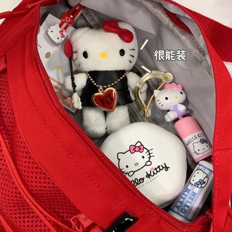 Sanrio Hello Kitty Solid Color Chest Bag dla kobiet Czerwona torba podróżna o dużej pojemności Crossbody Half Moon Fanny Packs Torba na ramię