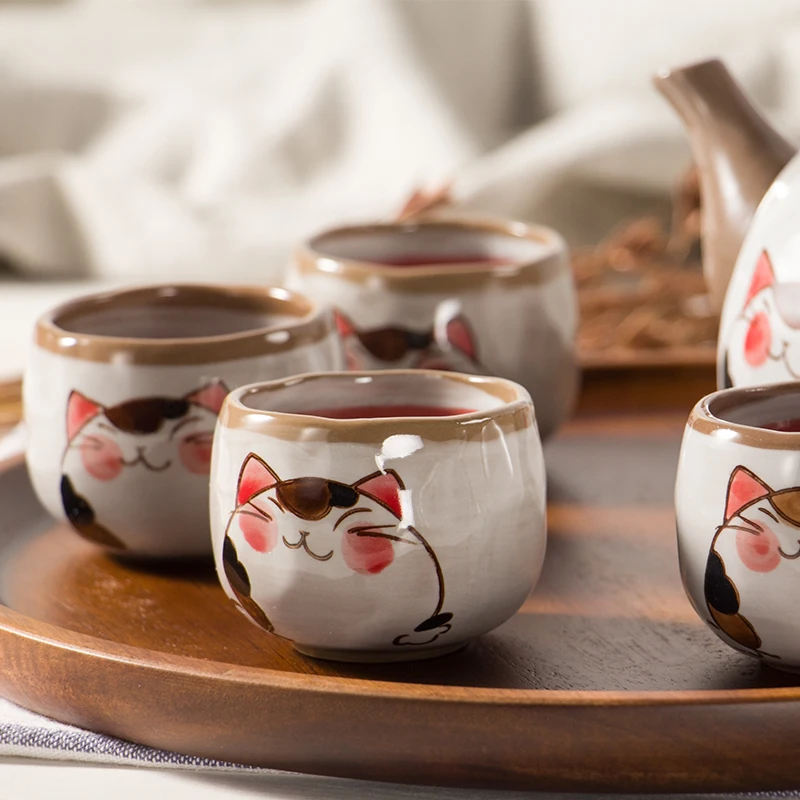 Ceramic Teapot Tea Cup Set Cartoon Lucky Cat Drinkware Kettle with Filter (4 Cup + 1 Teapot) Gift Box Packing