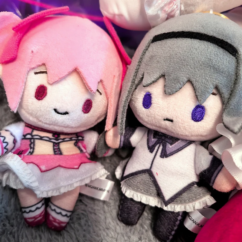 Novo em estoque edição de teatro genuíno puella magi madoka magica boneca de pelúcia pingente akemi homura kaname madoka pingente anime presente