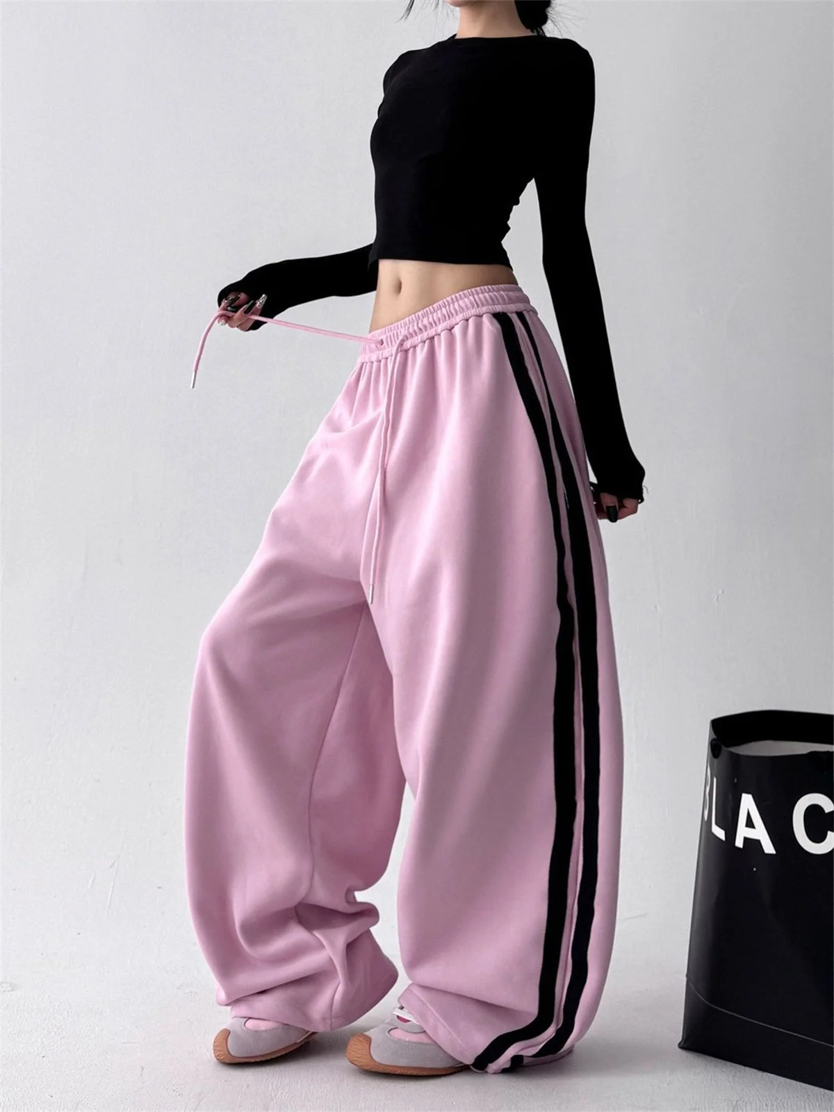 Cool Women's Pink Baggy Pants Oversize Sweatpants Stripe Long Pants Harajuku Japanese 2000s Style Y2k Vintage Trousers Clothes