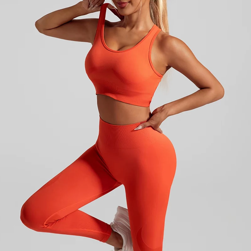 Yoga-Trainingsset für Damen, Rückenfreier Sport-BH mit Kreuzgurt, kombiniert mit Hüftstraffender und hochtaillierter Yoga-Fitnesshose – Detail 5