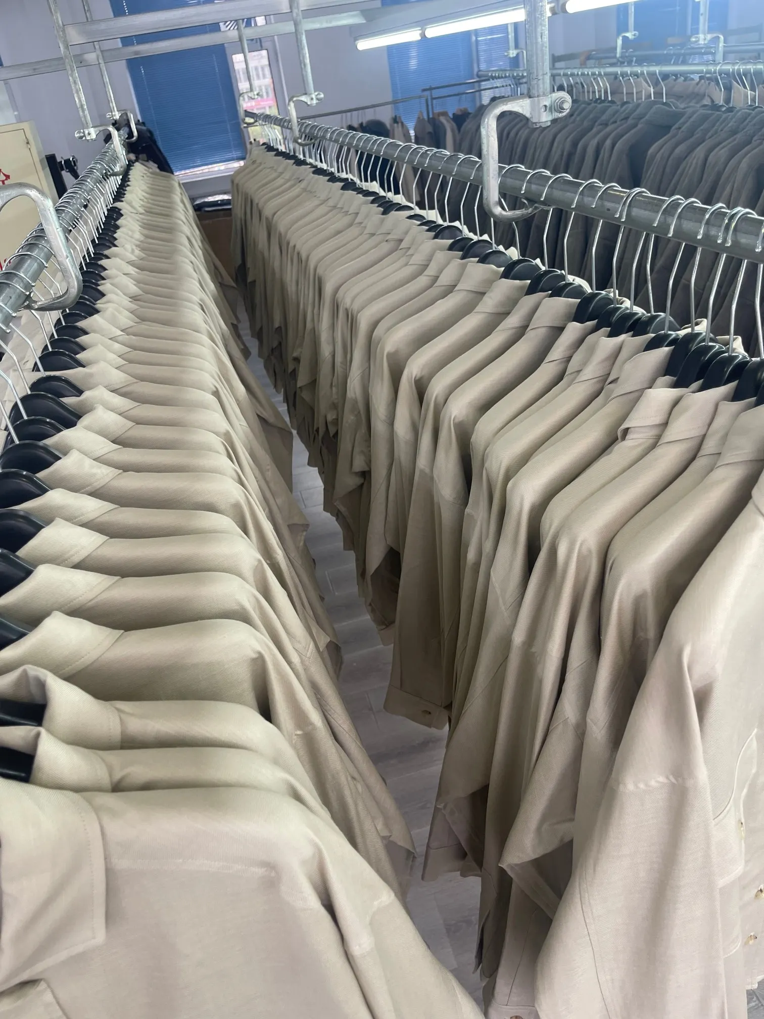 가을 겨울 신상 고품질 패션 캐주얼 단색 라펠 여성 셔츠 재킷