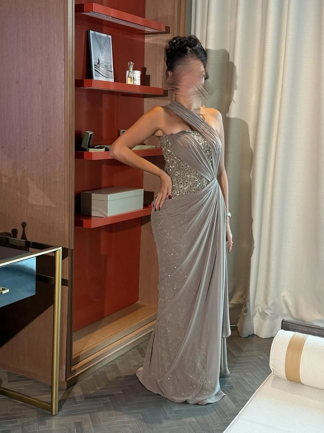 Meetlove une épaule sans manches gris gaine brillante pour les femmes longueur de plancher paillettes personnalisé dos nu robes de soirée 2025