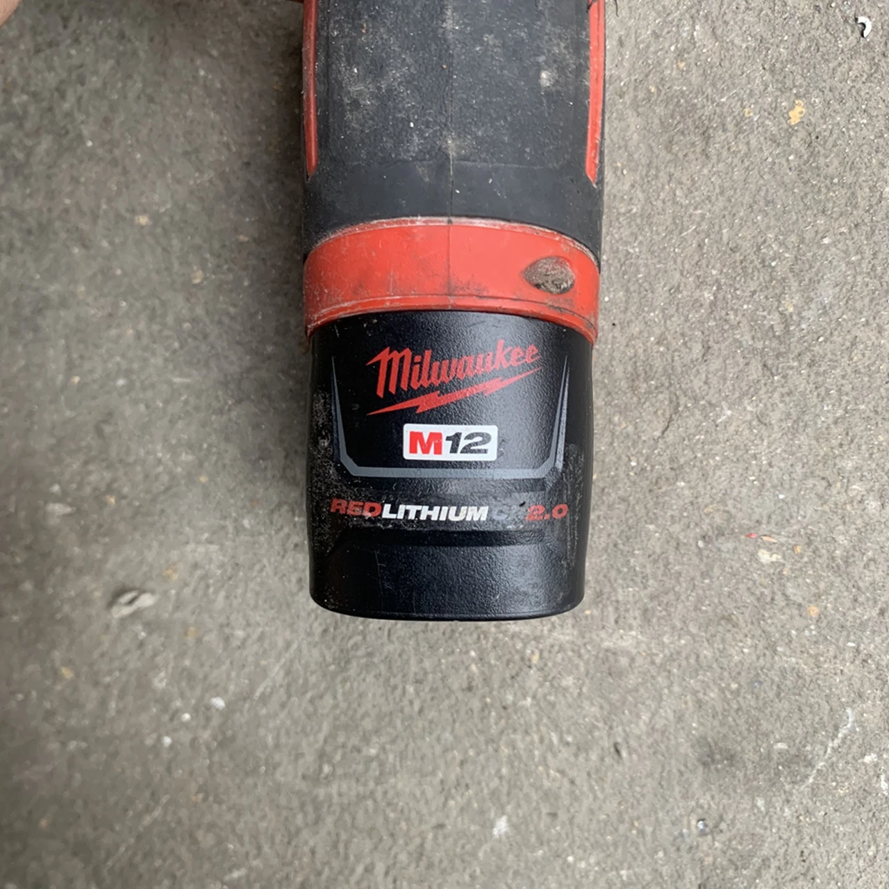 Imagem -04 - Milwaukee Cordless Ratchet 245620 M12 12v Inclui Bateria de Lítio 2.0ah Segunda Mão