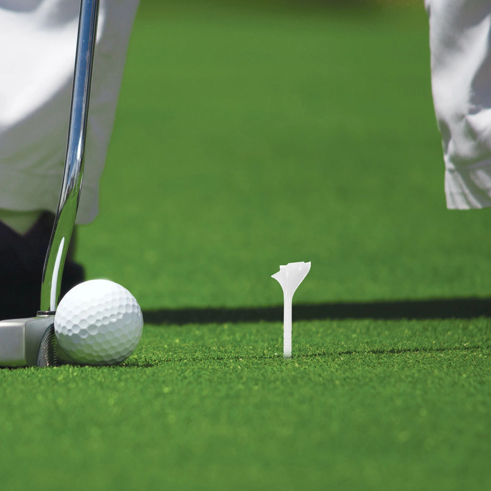 

5Pcs Golf Tees Plastic Golf Ball Stands Wear-Resist Reusable Strong Shot No Club Damage Less Resistance Long Roll Performance