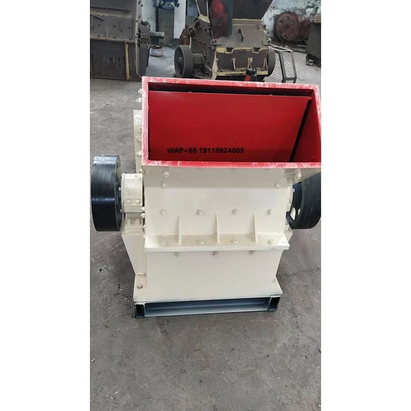 Crasher Hydraulic Pc 400*300 600*800 Mobile Rock Crushing Mini Small Gold Ore Stone Grinding Hammer Mill Crusher Machine