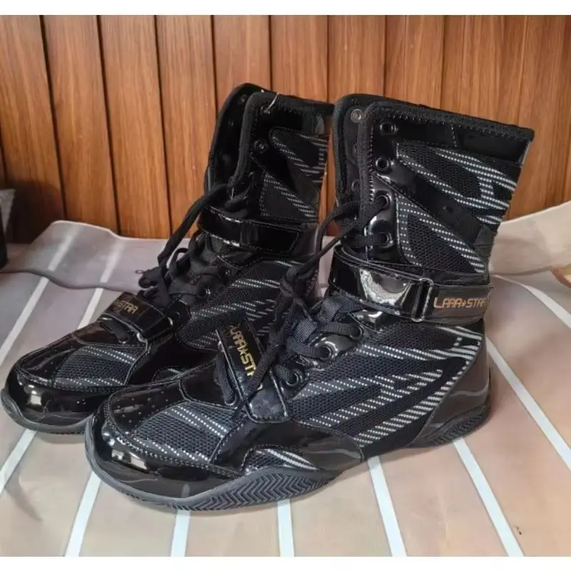2026 Wrestling Shoe for Man Comfortable Gym Training Shoe Men Professional Boxing Sport Shoes Men Fighting Shoes