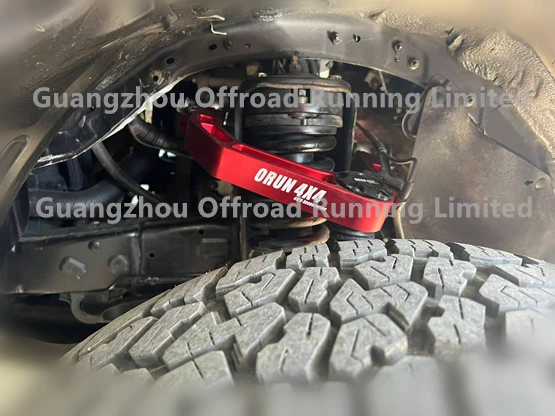 Accessori per auto 4x4 con sospensione di fabbrica per kit di sollevamento del braccio di controllo superiore in alluminio LC200