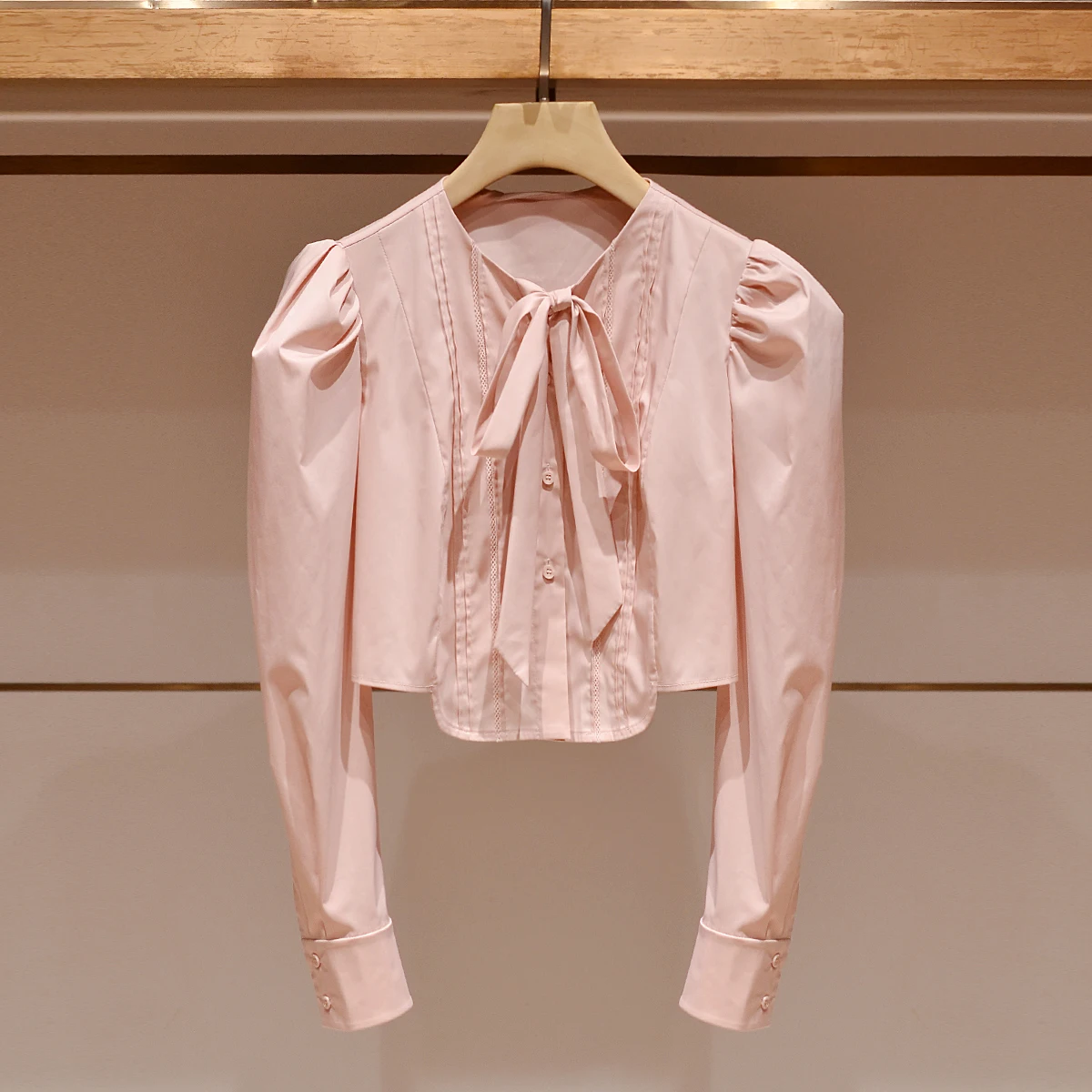 

Pink irt Design Sense Knot Long Sve round Ne ort Women's Clothing Commute Sle Faionable Breathable