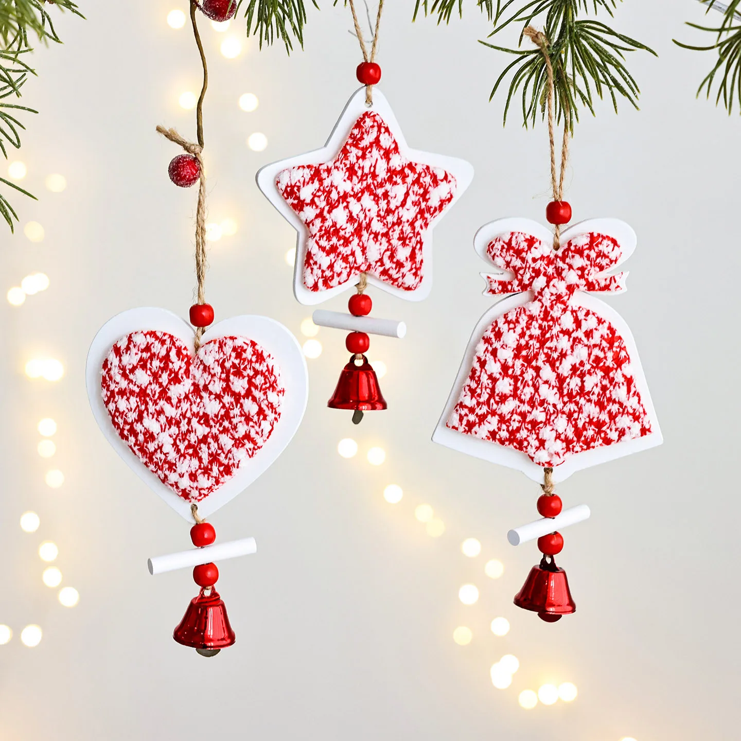 

3Pcs Party Decoration Supplies Christmas Tree Wooden Small Hanging Christmas Decor Sequins Love Bell Pentagram Hanging Decor