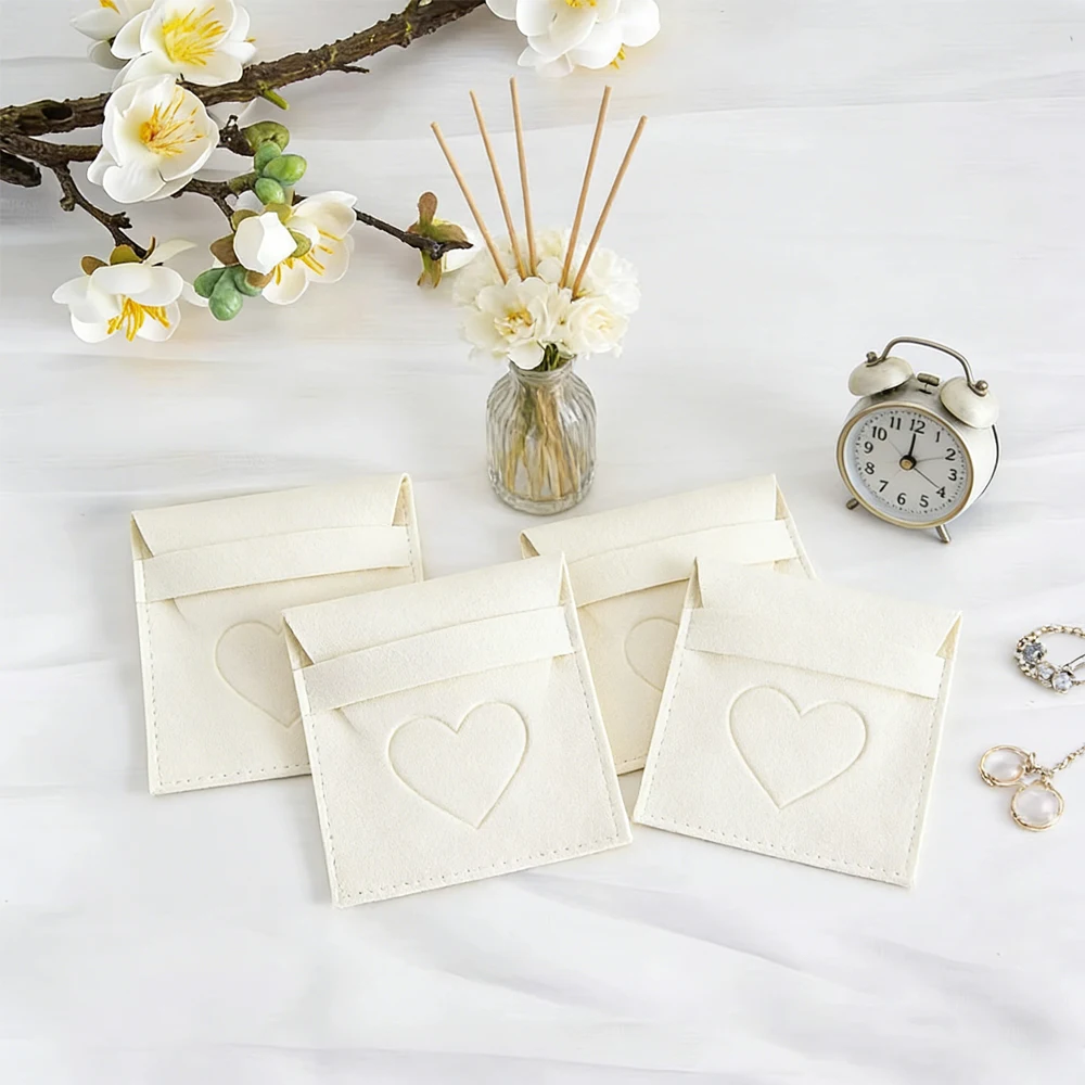 

50pack Ivory White Microfiber Suede Pouches 10x10cm Custom Logo Fashion Jewelry Packaging Earrings Necklace Brooch Gift Dust Bag