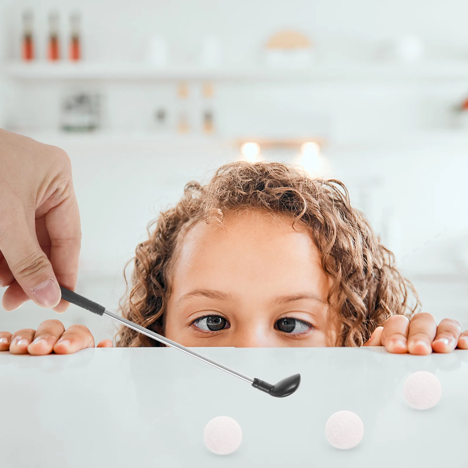 1 set mazze da golf in miniatura set putter da tavolo per bambini divertimento all'aperto per interni gioco sviluppo delle abilità set di giocattoli da golf per bambini putter per bambini