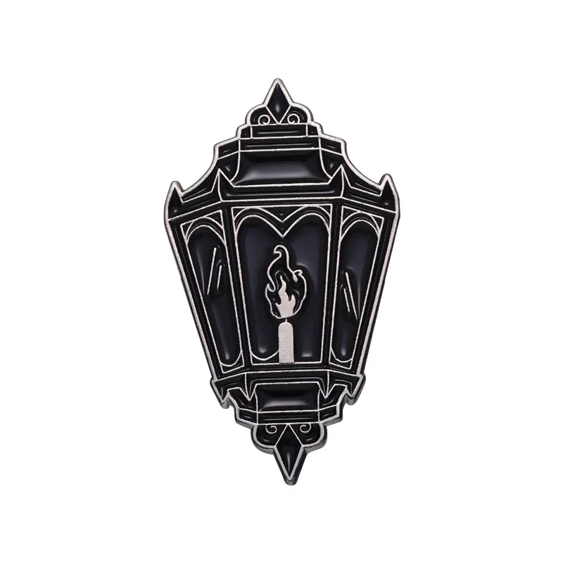 

Halloween Fire Lantern Brooch Enamel Pin Accessories Jewelry Gift Gothic Metal Punk Black Sweater Lapel Badge Backapck Clothes