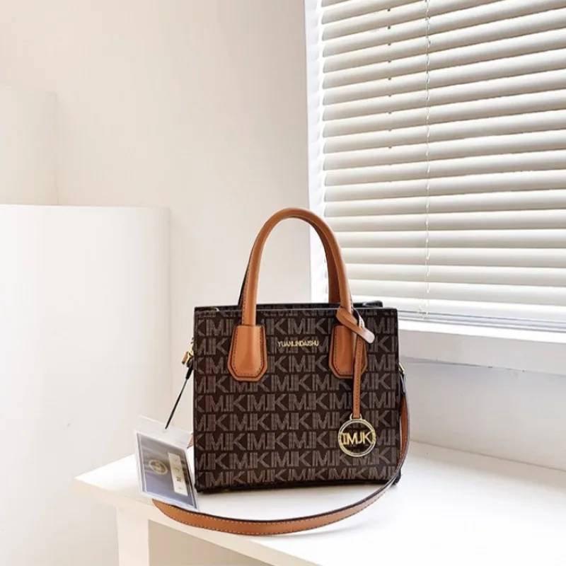 

Модная классическая сумка для подгузников, женская сумка-мессенджер через плечо, дизайнерская сумка премиум-класса, элегантная кожаная сумка-тоут большой вместимости