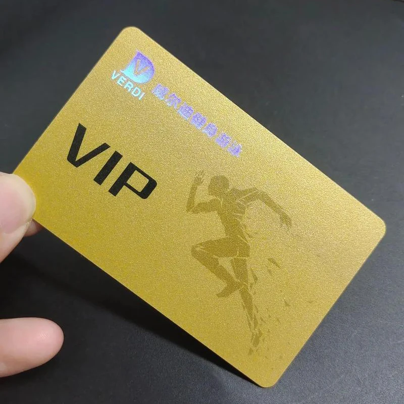 Biglietti associativi VIP personalizzati Carte di fedeltà in plastica con codice a barre/numero in rilievo/card regalo aziendali a strisce magnetiche (logo)