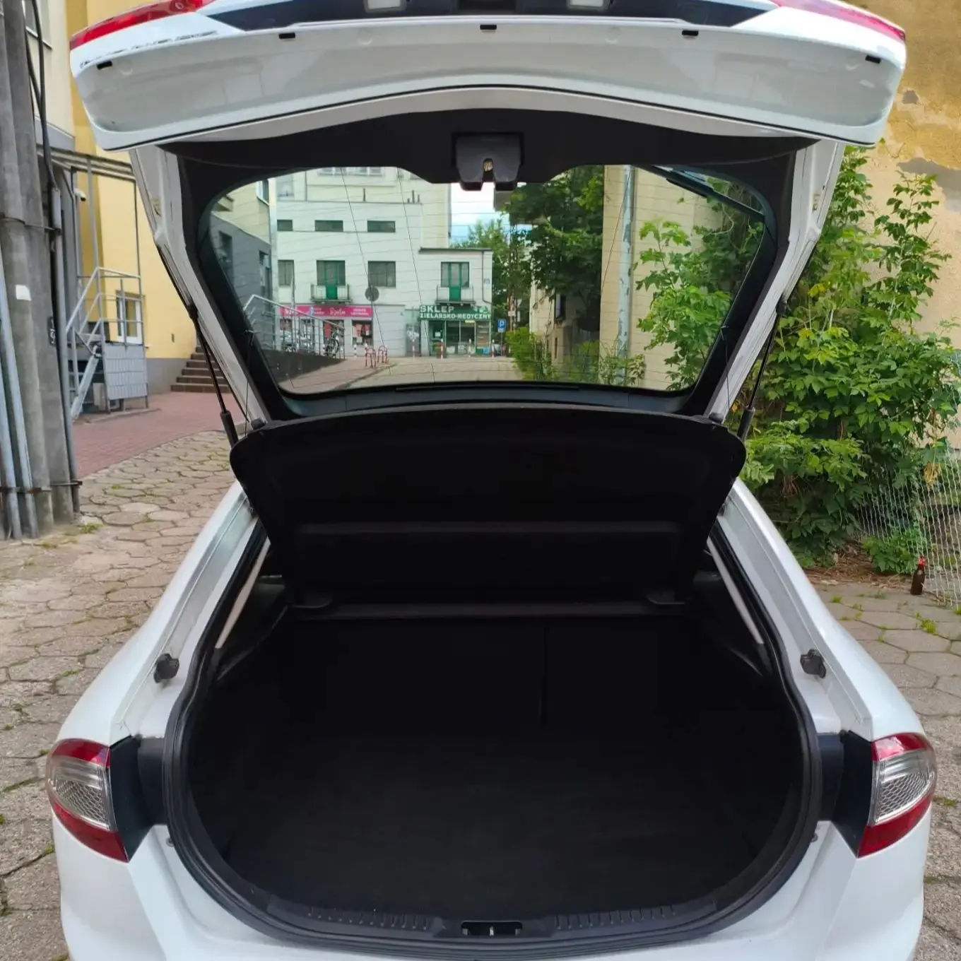 

Rear Tailgate Auto Struts With Springs For Ford Mondeo Mk4 liftback/fastback 2007-2014 Trunk Boot Lift Supports Shock Damper Rod