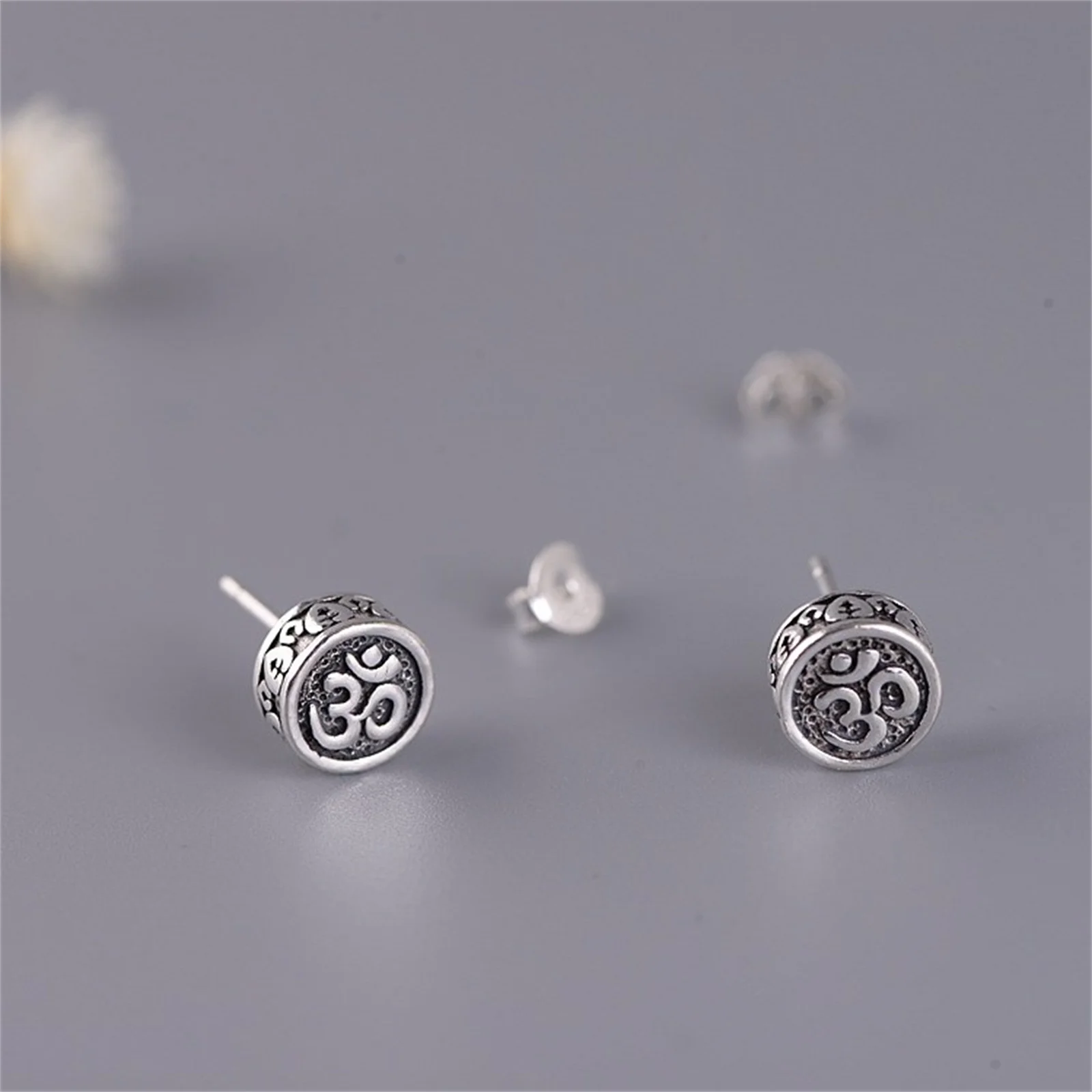 Sterling Silver 925 Om Aum Symbol Small Stud Earrings for Men Women Yoga Meditation Jewelry