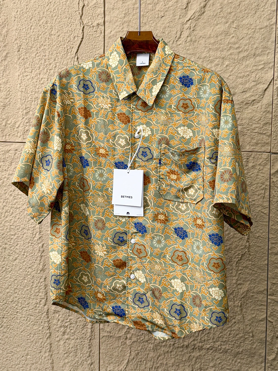 

Retro Japanese Style Men's Casual Loose Fit Short Sleeve Shirt Summer Comfortable Breathable Loose Collar Leisure Fashion