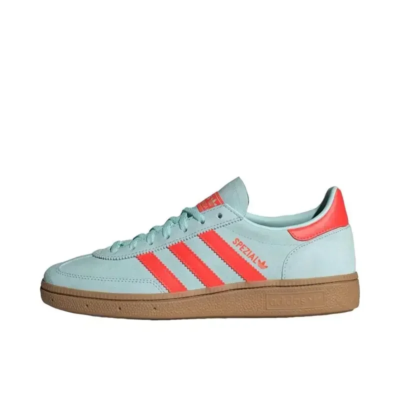 아디다스 오리지널스 핸드볼 Spezial 남성과 여성을 위한 편안한 캐주얼 로우 플랫 보드 신발 네이비 블루