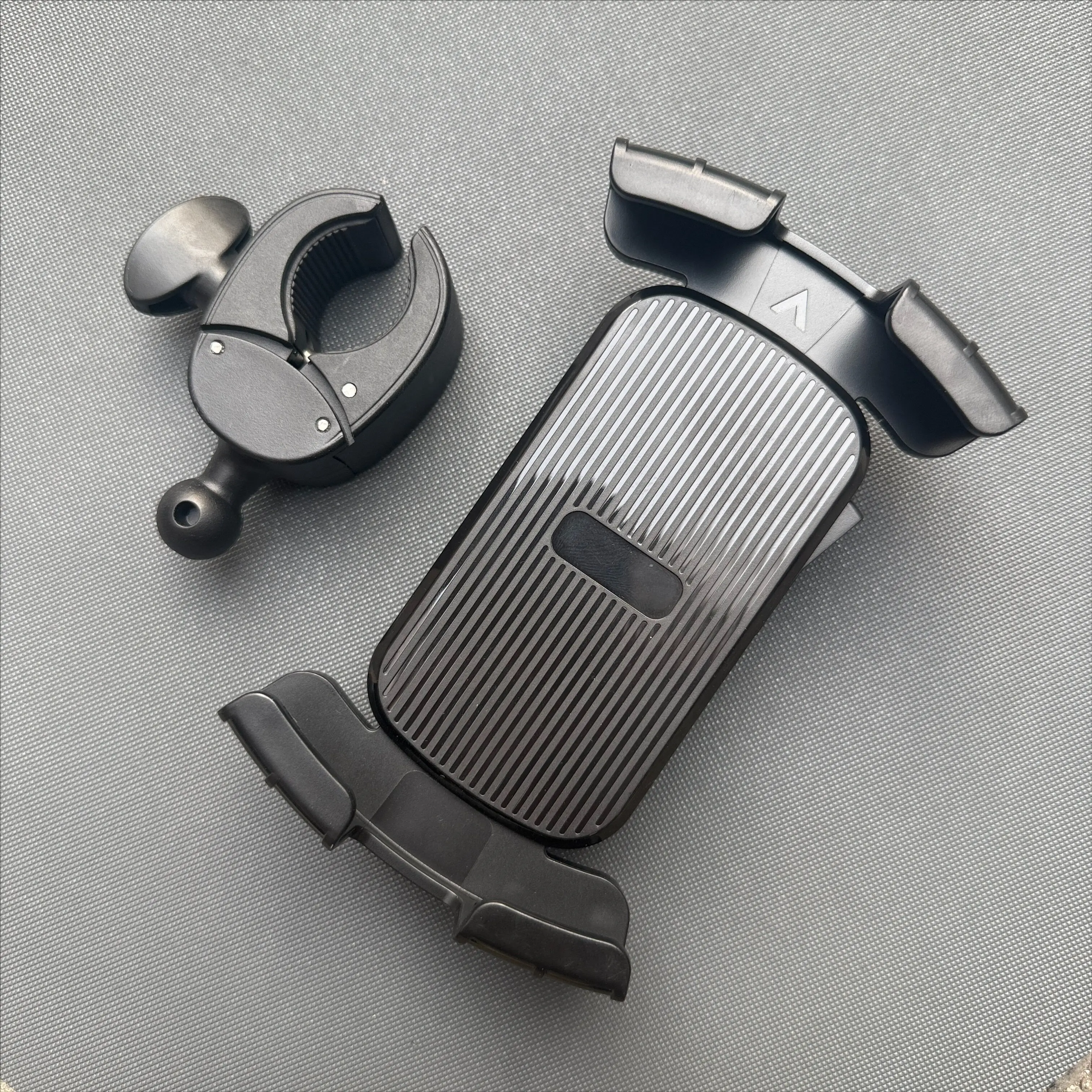 

Universal Electric Vehicle Rearview Mirror Fixed Bracket with Circular Tube Clamp Mobile Phone Holder Car Accessory