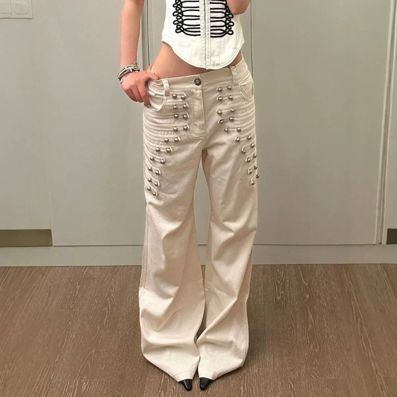 Pantalon en jean pour femme, style vintage américain, multi-boutons métalliques, design clouté, style gothique urbain, coupe longue