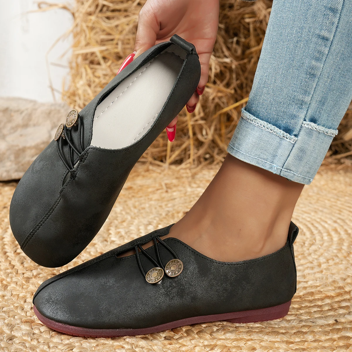

Women's Vintage Button Decor Flat Shoes | Soft Sole Square Toe Slip-on Loafers | Comfy Casual Walking Shoes for Daily Commute