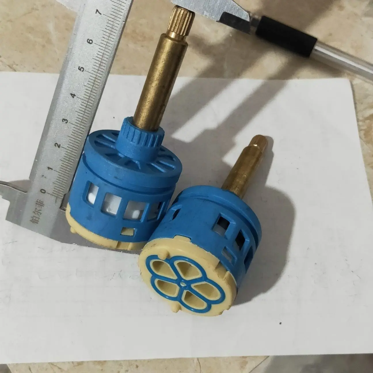 Wall Mounted Concealed Shower Faucet Diverter Valve Shower Faucet Cartridge 5-hole Water Separator Valve Core