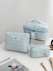 Borsa per il trucco a forma di cuore morbida borsa per cosmetici Casual borsa per la cura della pelle da viaggio portatile da viaggio per donna