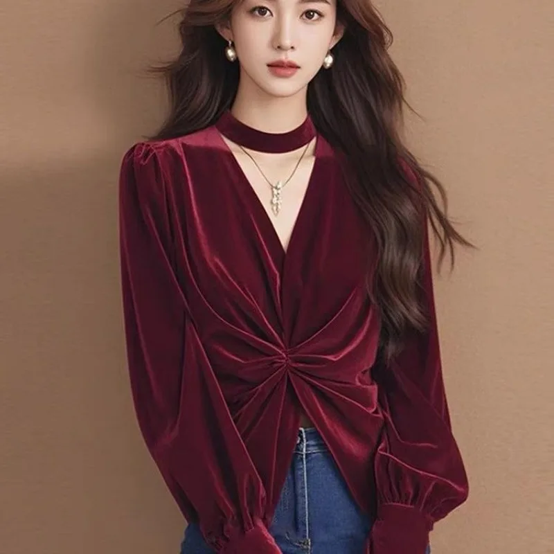 

Hong Kong Style Design Kink Burgundy Velvet Shirt Female Royal Sister Cold High-end Base Shirt Top